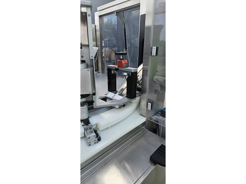 Compteuse électronique rotative de comprimés et gélules – Romaco / Bosspak RTC80‑M18 (2012)