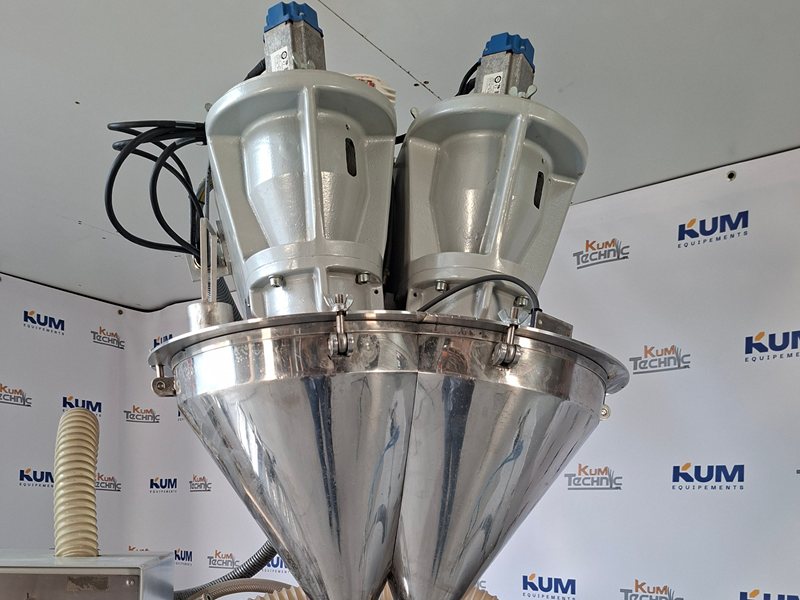 Ensacheuse verticale Volpak S-130 D - Automatisation Omron + PLC Omron