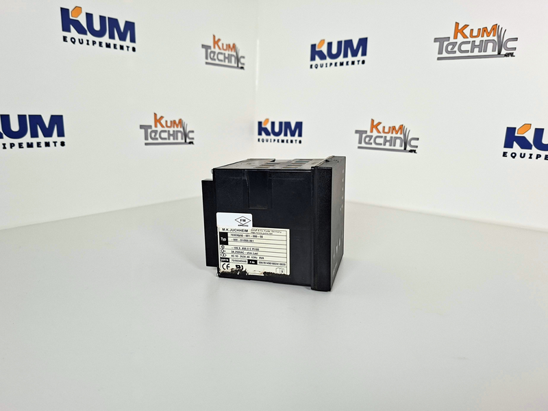 Régulateur de température JUMO dTRON 04.1