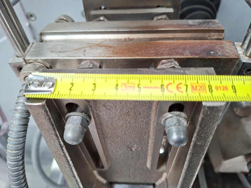 Ensacheuse verticale Volpak S-130 D - Automatisation Siemens + PLC Omron