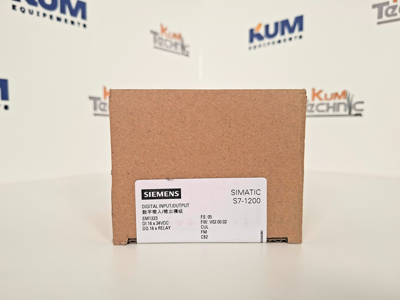Siemens SIMATIC S7‑1200 – Module d’E/S numériques SM1223 (FS05)