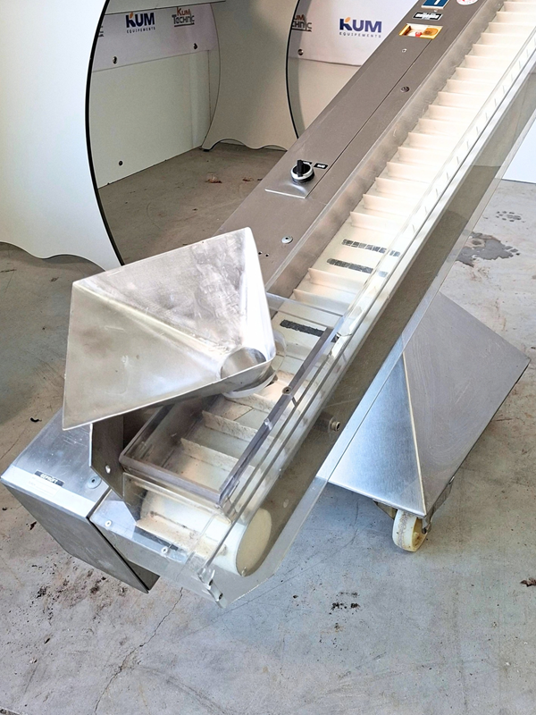 L.B. Bohle BAND stainless steel cleated elevator conveyor – 115 mm useful belt width