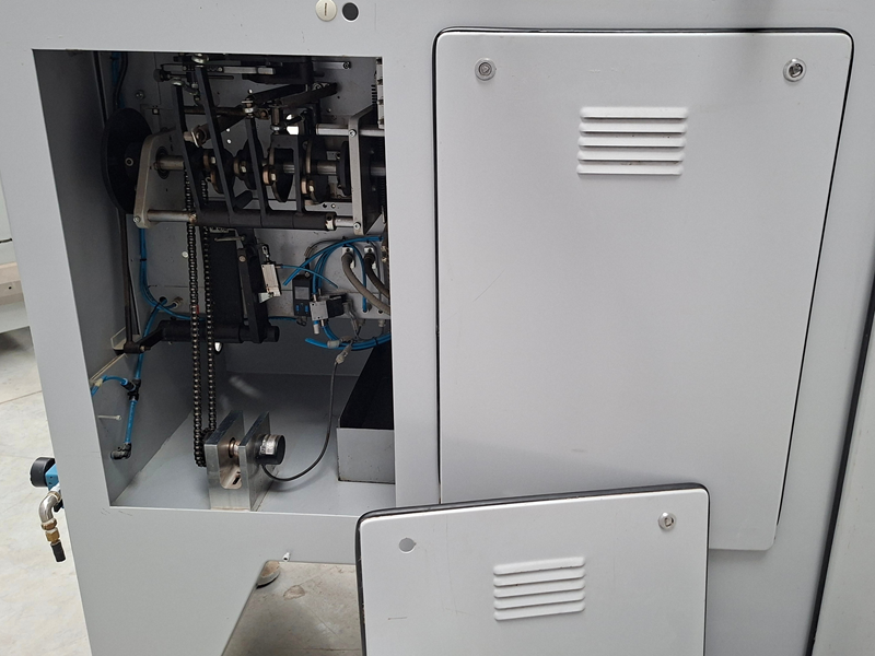 Ensacheuse verticale Volpak S-130 D - Automatisation Siemens + PLC Omron